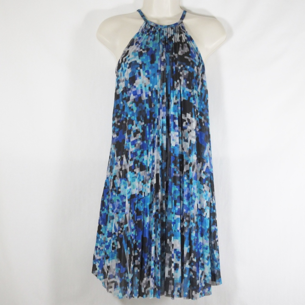 SALE !! Trina Turk Pleated Swing Dress Keyhole Back M
